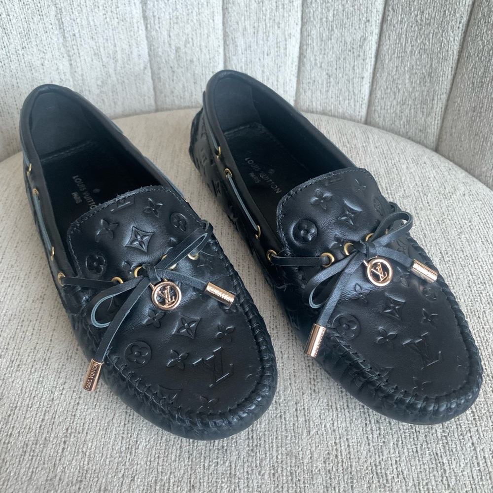 Louis Vuitton Black Loafers with Textured Finish